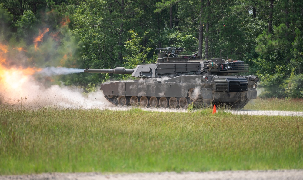 4-118th conducts Crew Gunnery Qualification