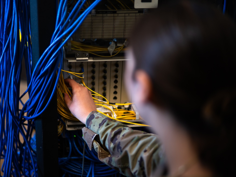 7 CS infrastructure team completes base network upgrade