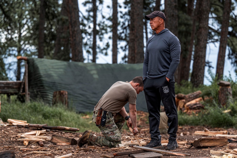 Survival, Evasion, Resistance, and Escape pre-team 25-A particpates in firecraft exercise