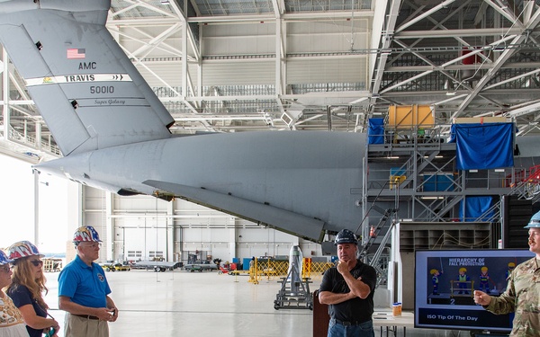 Honorary Commanders tour the 436th MGG