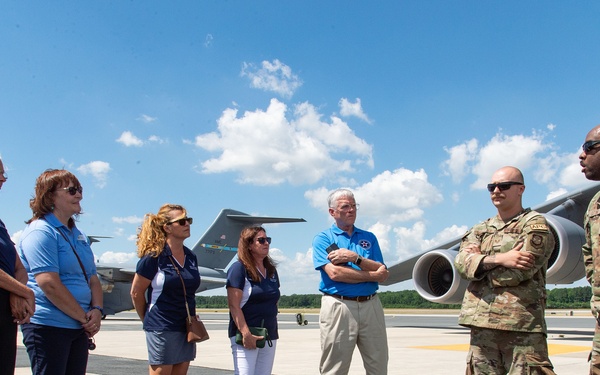 Honorary Commanders tour the 436th MGG