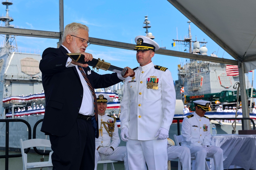 USS Vicksburg Decommissioning