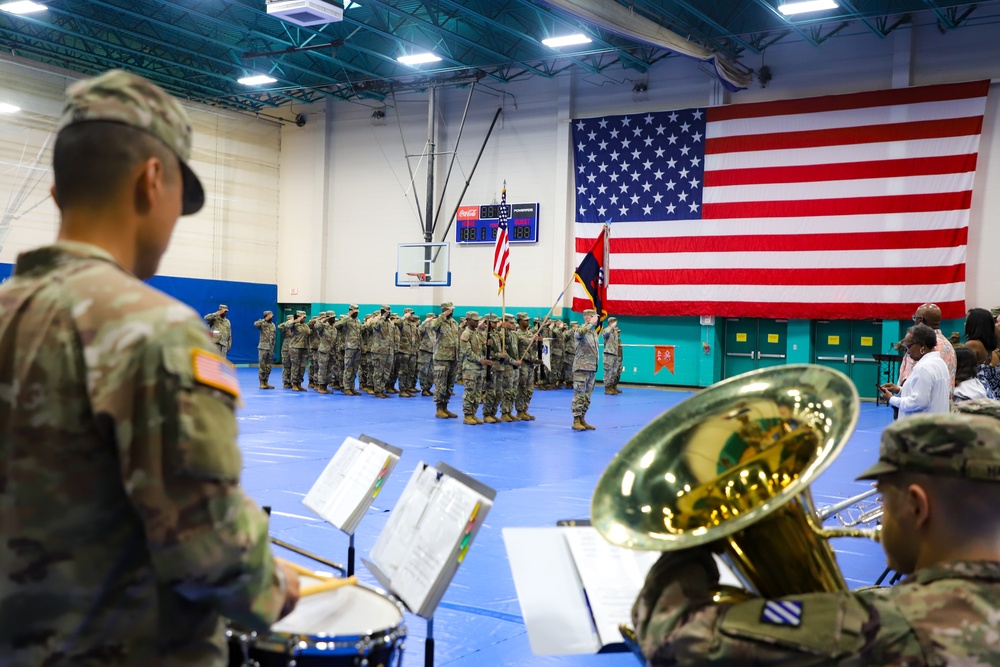 Sustainment Soldiers Host Change of Command