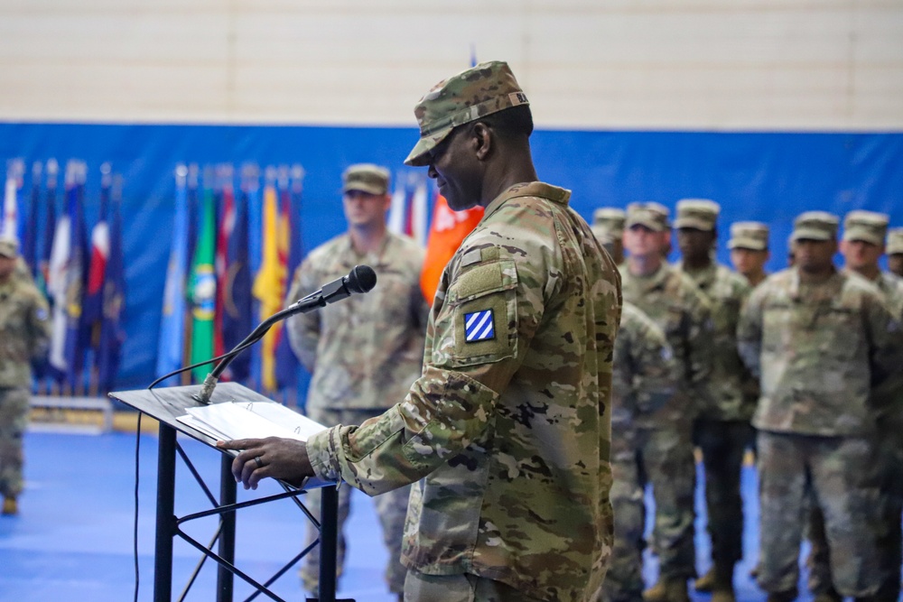 Sustainment Soldiers Host Change of Command