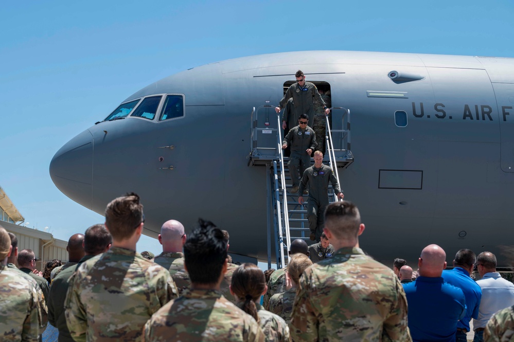 22 ARW completes first 45-hour nonstop KC-46 flight around the world