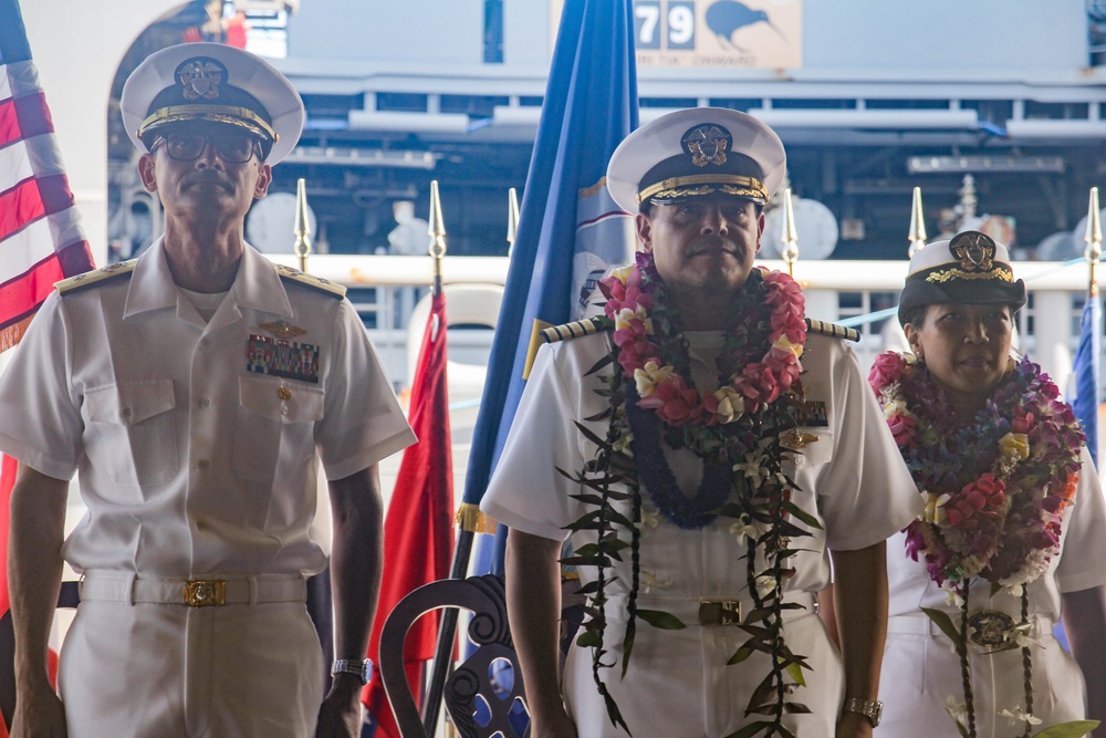 Navy Medicine Readiness and Training Command Pearl Harbor Conducts Change of Command