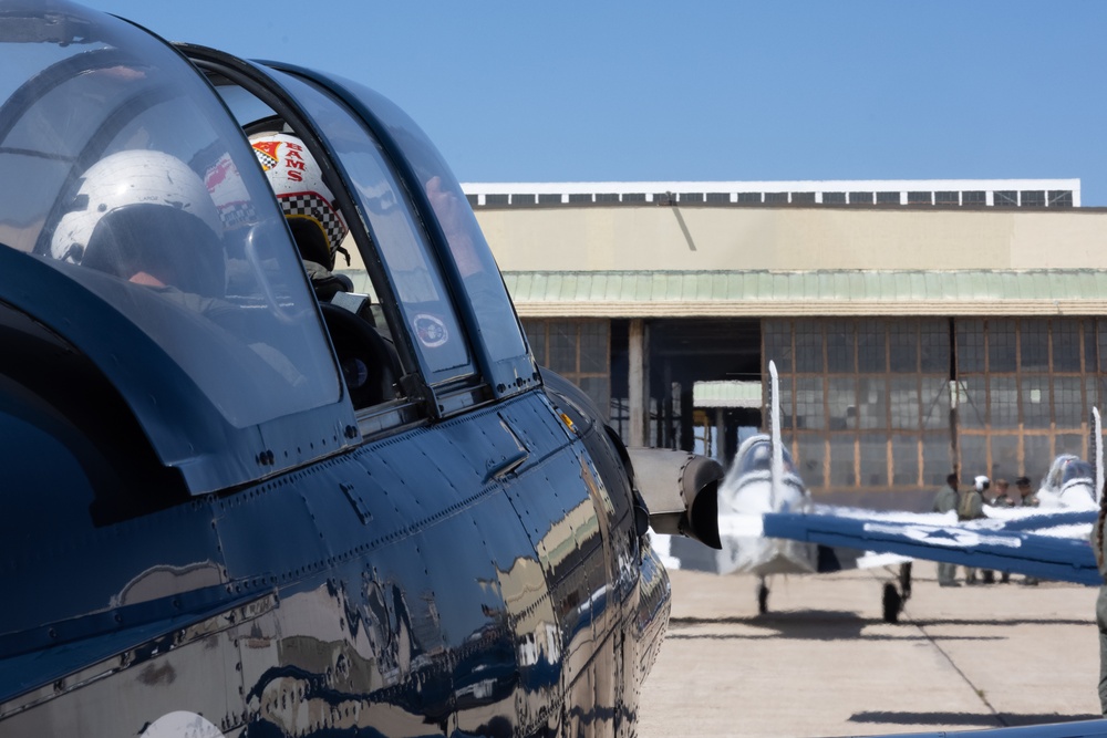 DVIDS - Images - 3rd MAW AWC's Last Flight [Image 5 of 7]