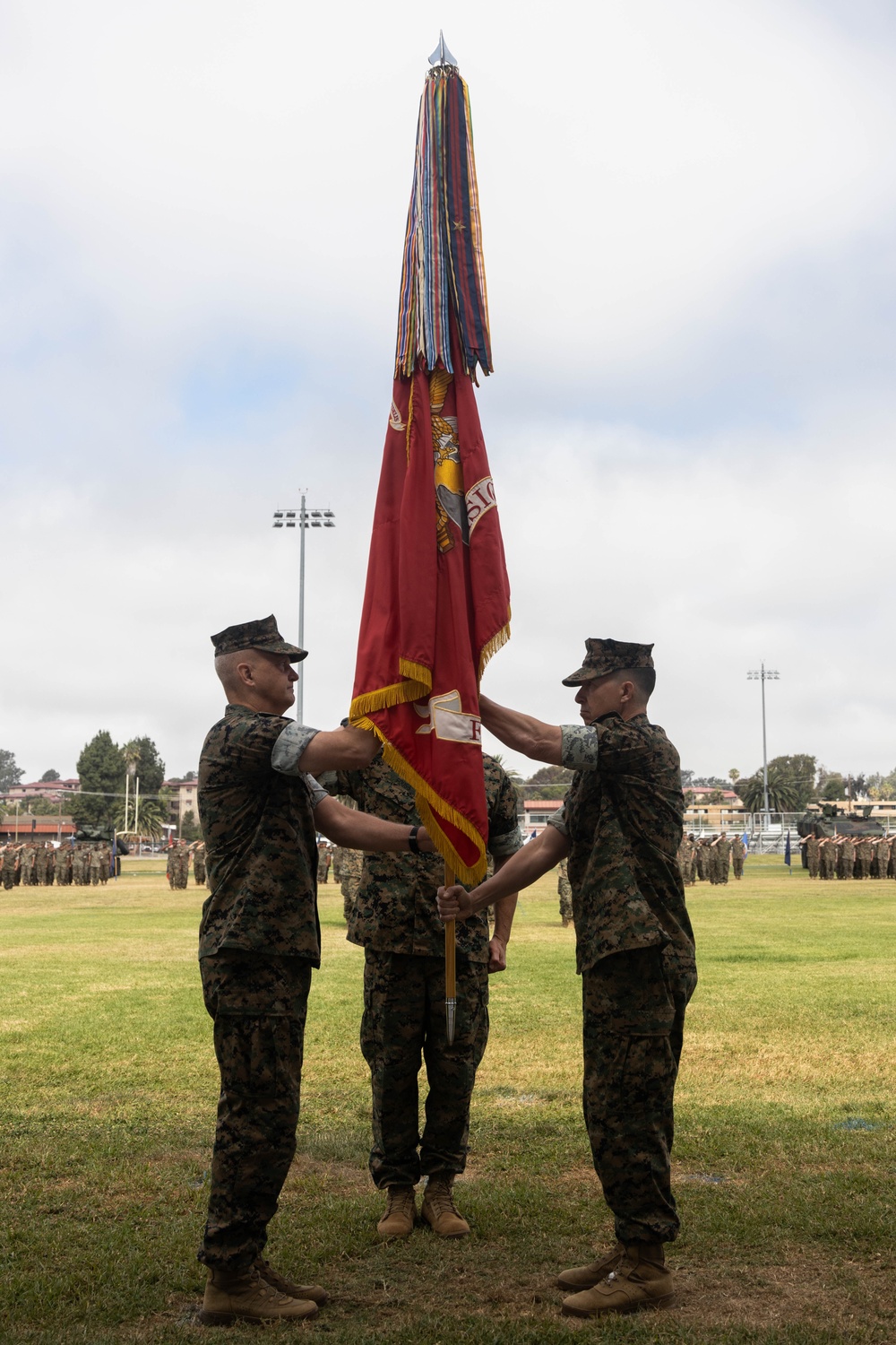 1st MARDIV holds change of command ceremony