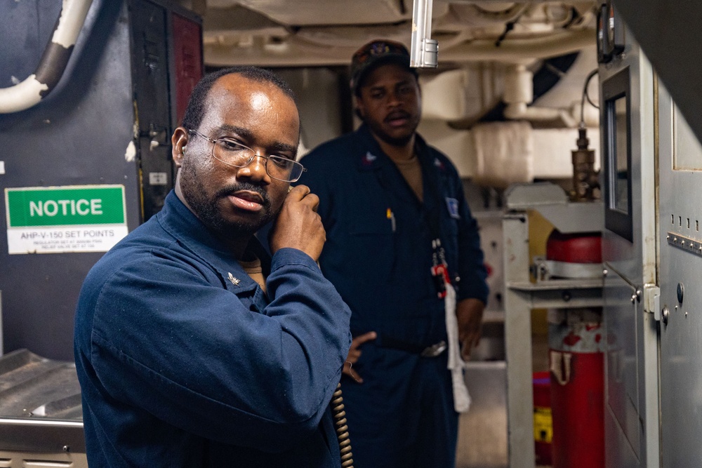 USS Higgins (DDG 76) ETT Drill