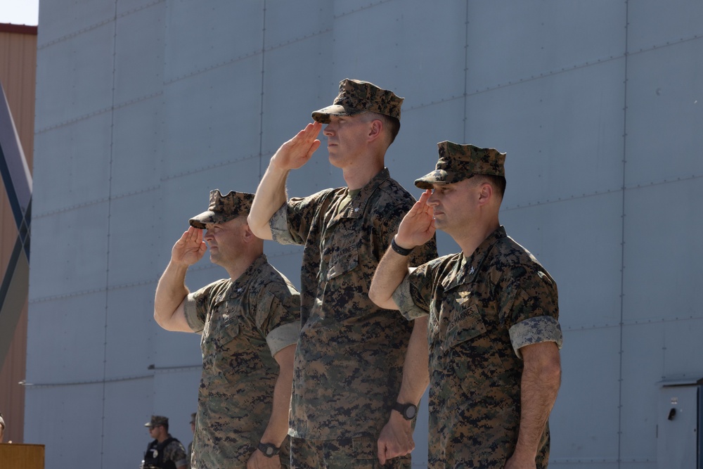 DVIDS - Images - VMU-1 hosts change of command ceremony [Image 8 of 9]