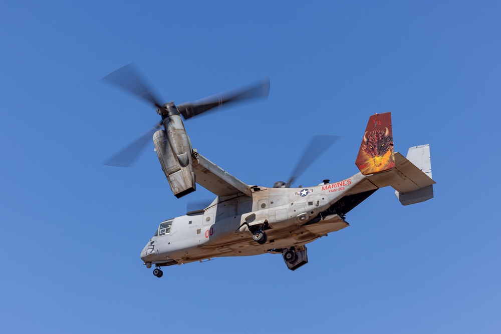 MRF-D 24.3: Marines rehearse loading, offloading from MV-22B Ospreys