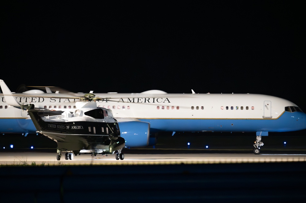 POTUS visits JB MDL