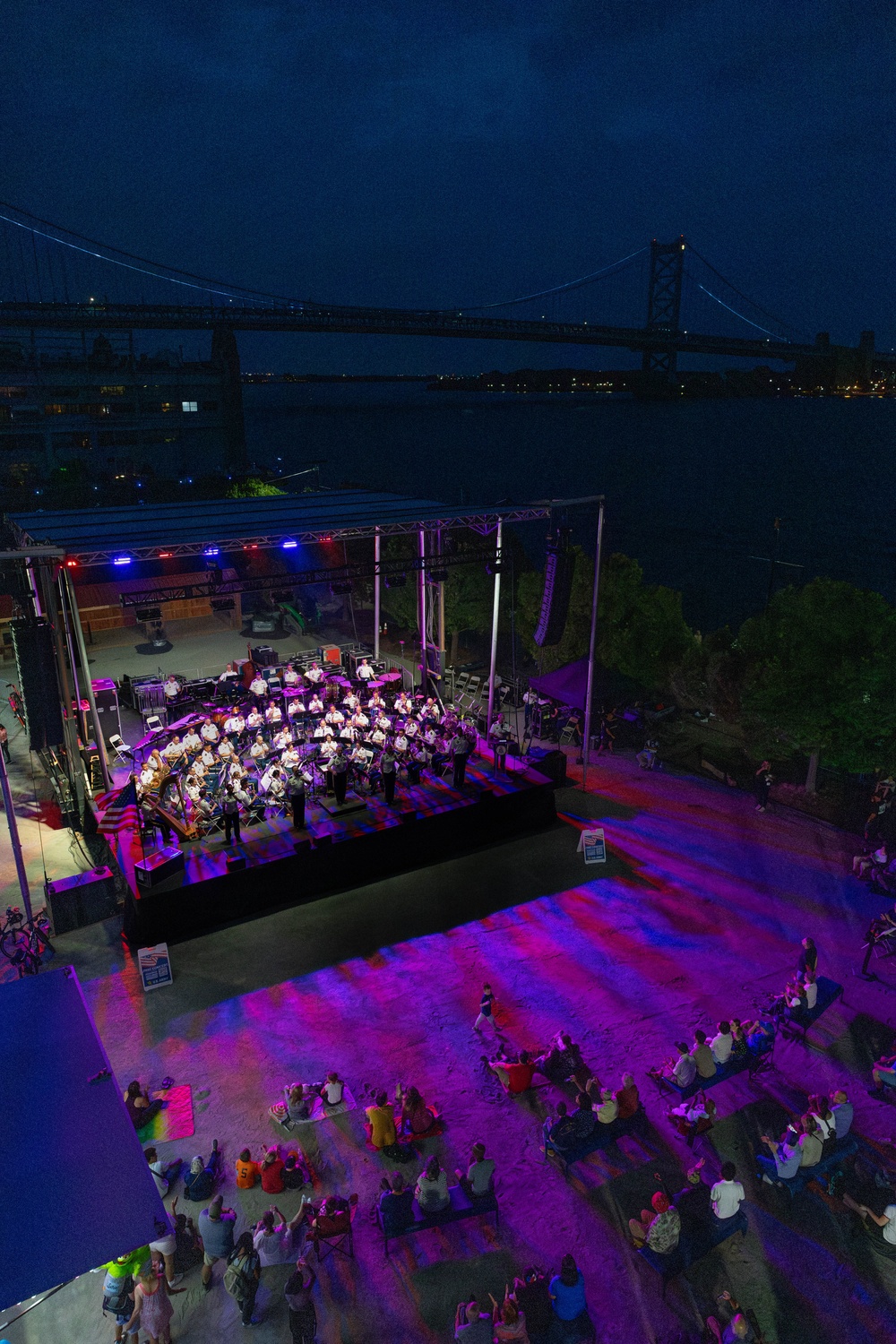 The U.S. Army Band and Chorus perform Fourth of July concert in Philadelphia