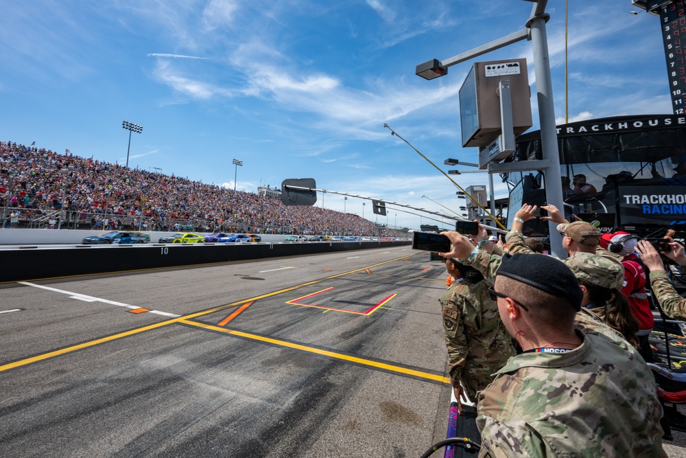 Scott Airmen attend Troops to the Track at World Wide Technology Raceway