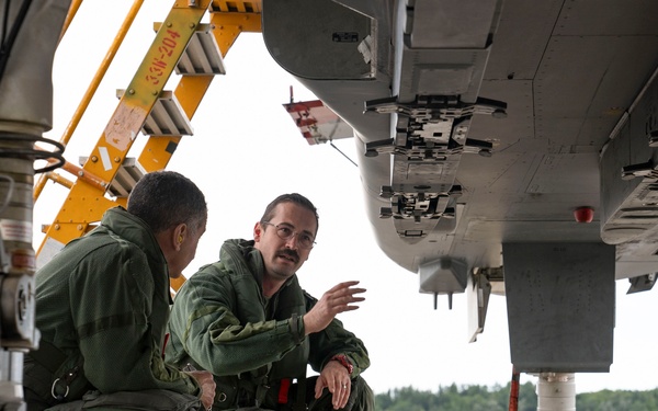 11th Air Force commander flies with German Air Force PA-200 Tornado