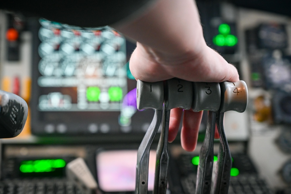 Air refueling with the 50th ARS