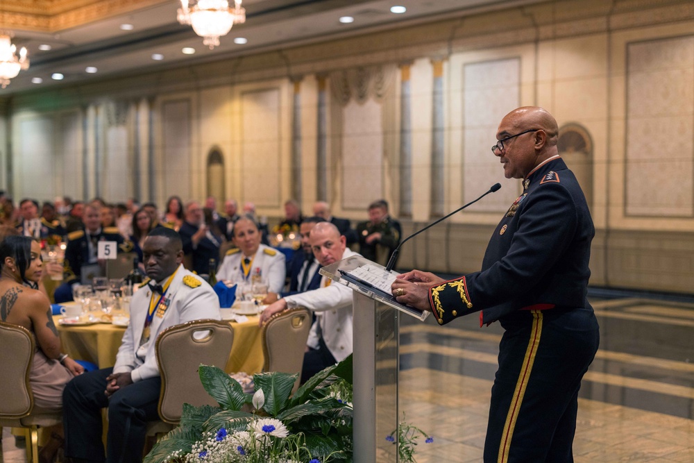 US Marine Corps lieutenant general lauds joint CBRNE forces during forum in Maryland