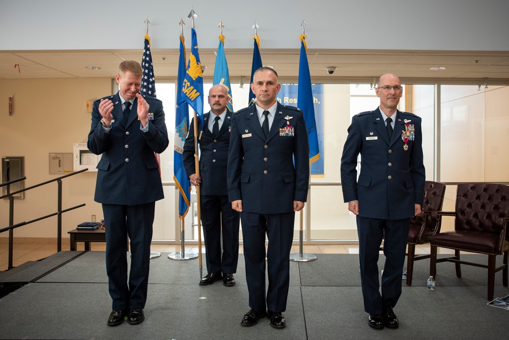 AFRL’s 711th Human Performance Wing welcomes 39th USAFSAM commander