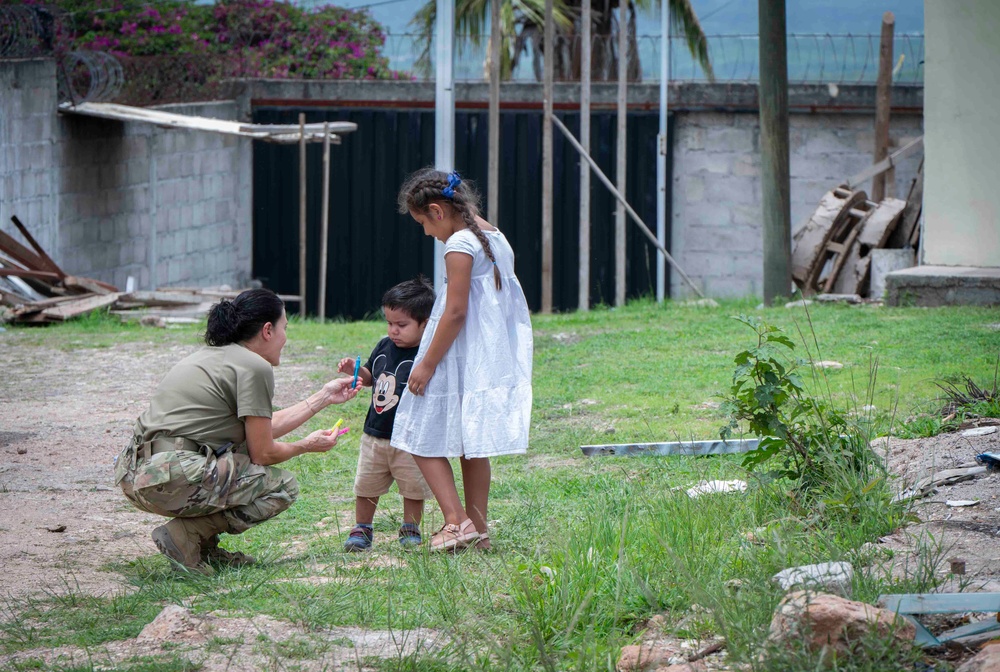 JTF-Bravo La Paz MEDRETE