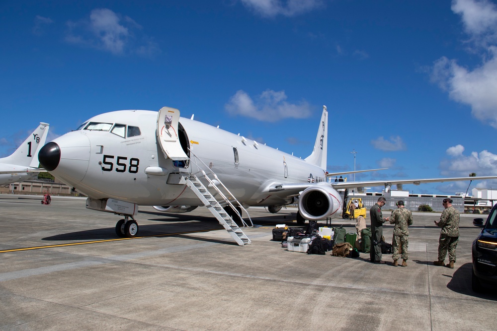 VP-69 drops off ADVON crew for RIMPAC 2024