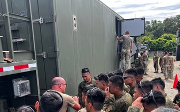 U.S.-Philippine Army Bilateral Mid-Range Capability Subject Matter Expert Exchange