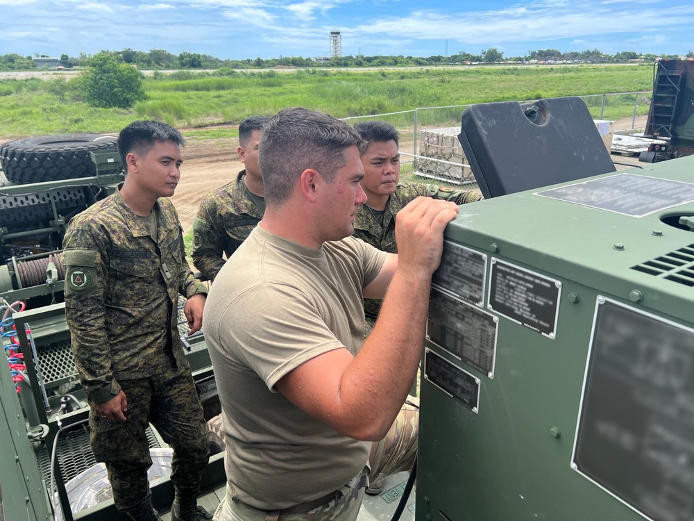 U.S.-Philippine Army Bilateral Mid-Range Capability Subject Matter Expert Exchange