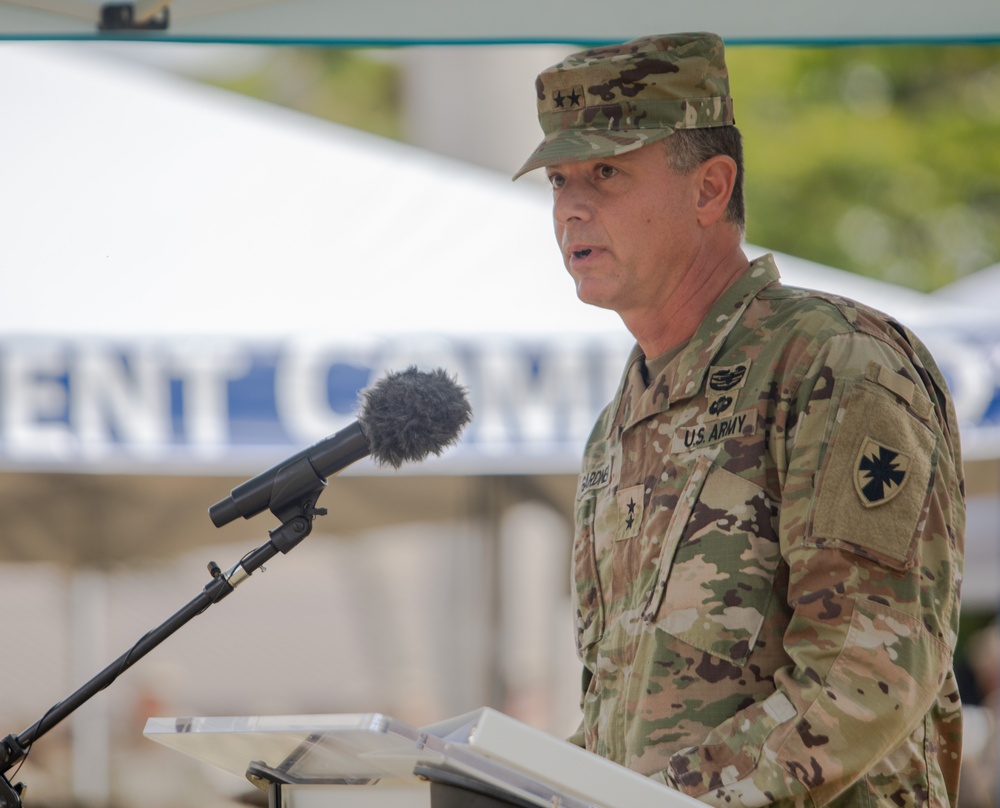 8th TSC holds change of command