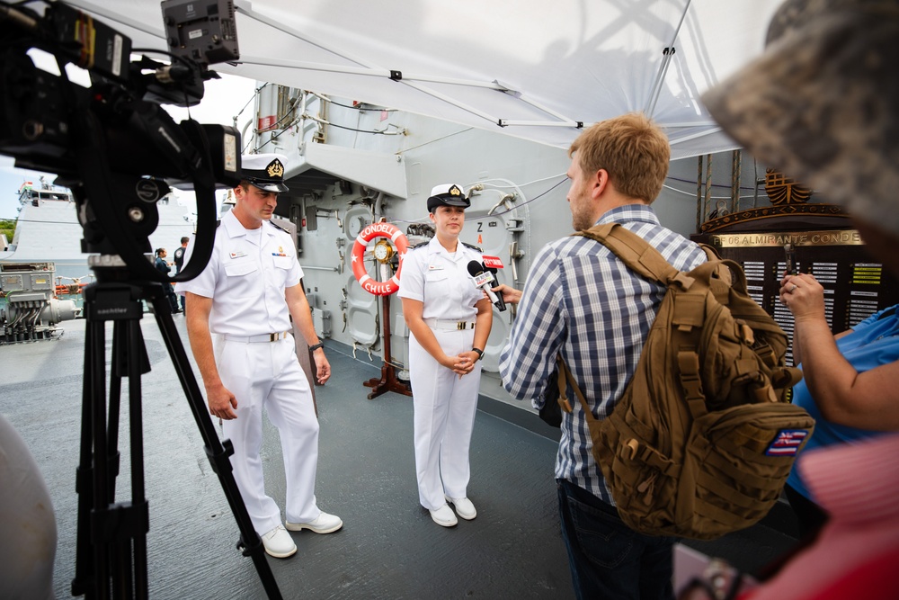 International media outlets visit CNS Almirante Condell during RIMPAC 2024