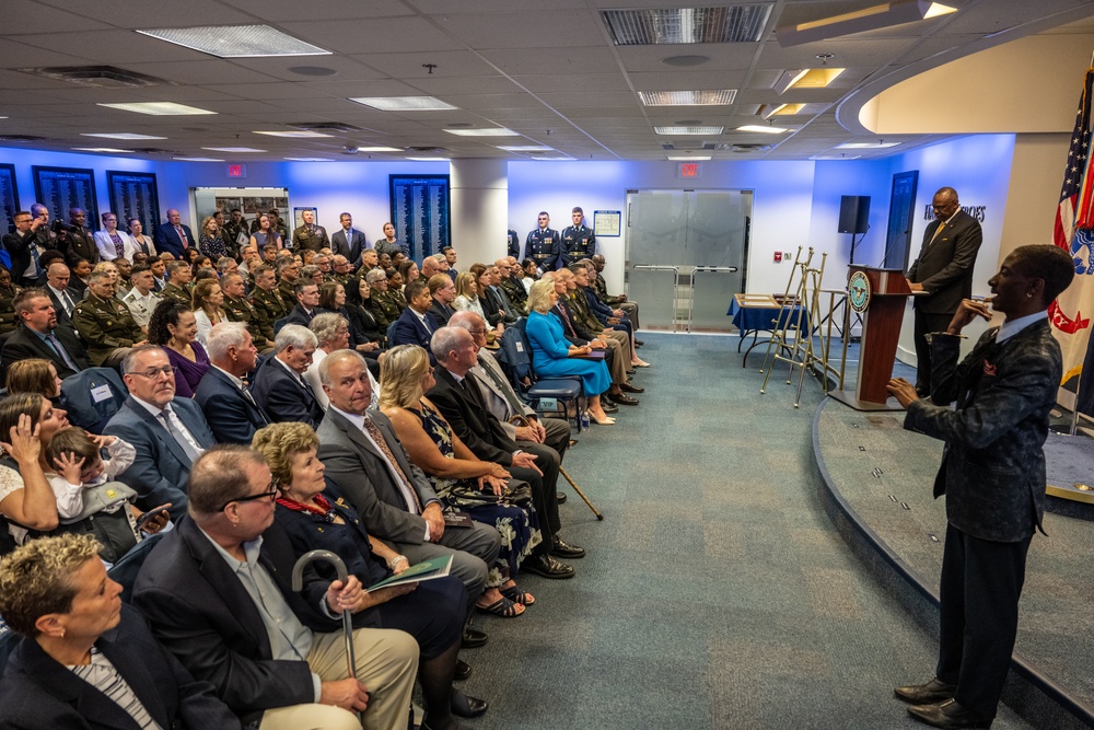 Secretary Austin hosts Hall of Heroes Induction Ceremony