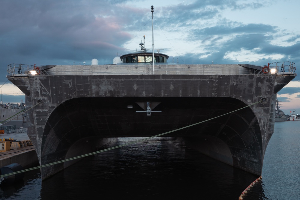 DVIDS - Images - USNS Burlington Departs Naval Station Mayport [Image 2 ...