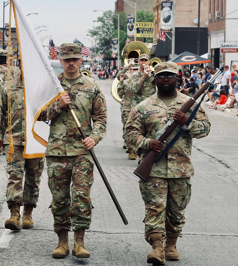 Blue Island Celebrates Independence Day With Illinois Army National Guard