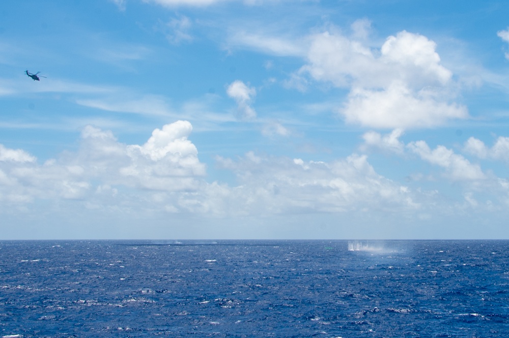 USS Ronald Reagan (CVN 76) conducts air combat-skills practice