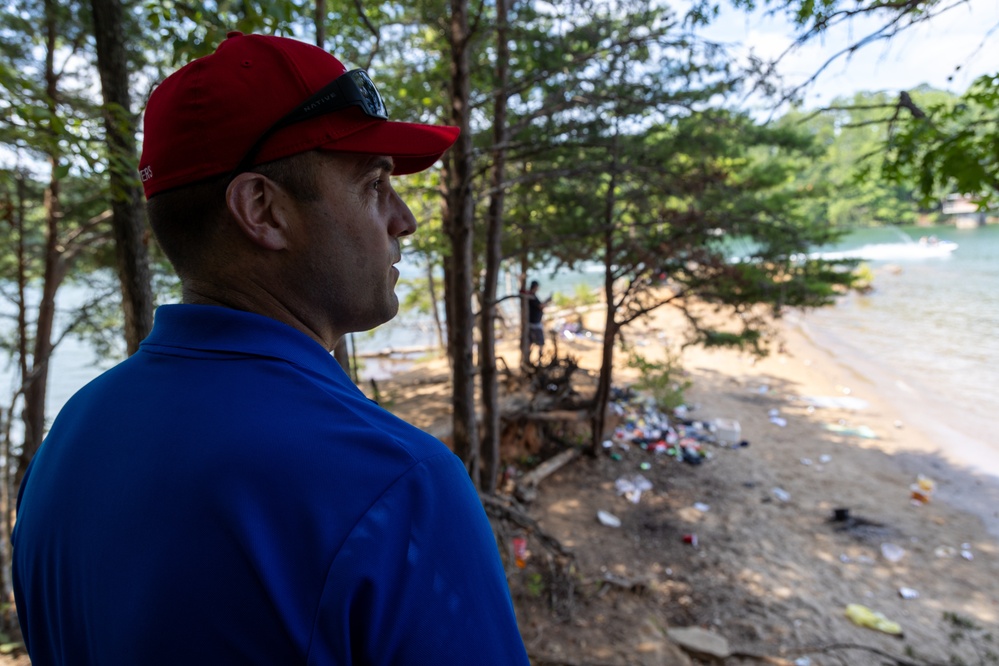 Col. Chapman Observes Lake Lanier Destruction