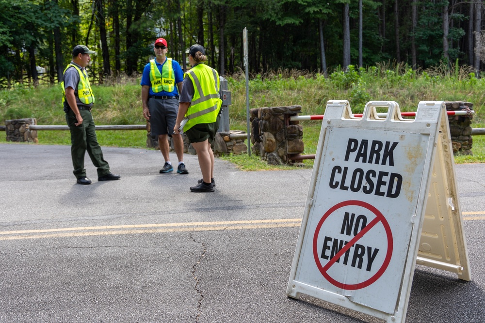 Col. Chapman and Park Rangers Discuss Safety Measures