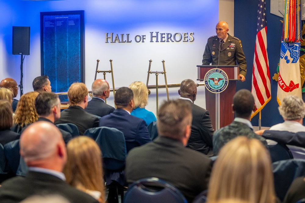 Hall of Heroes Induction Ceremony for Army Pvt. Wilson and Pvt. Shadrach