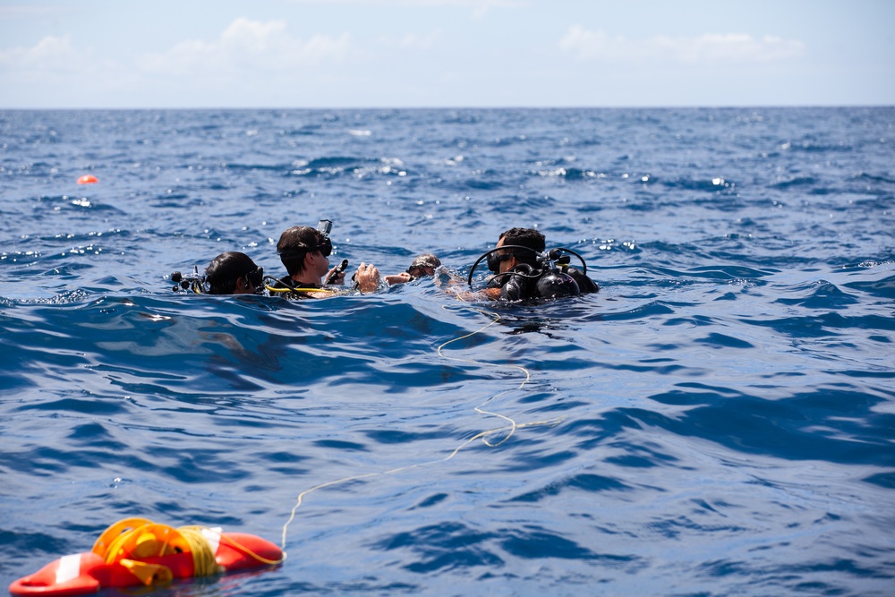 Partner nation divers build combined force capabilities at RIMPAC 2024