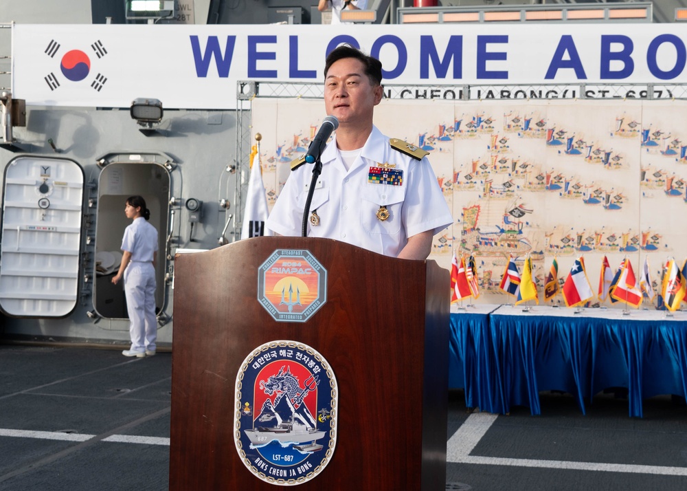 ROKS Cheon Ja Bong hosts reception at RIMPAC 2024