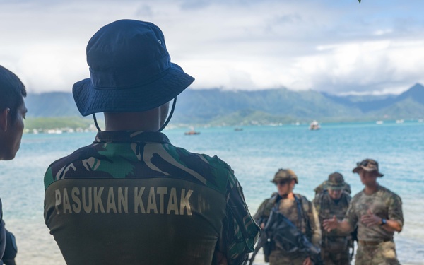 NSW Trains with Partner Forces during RIMPAC 2024