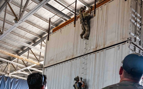 NSW Trains with Partner Forces during RIMPAC 2024