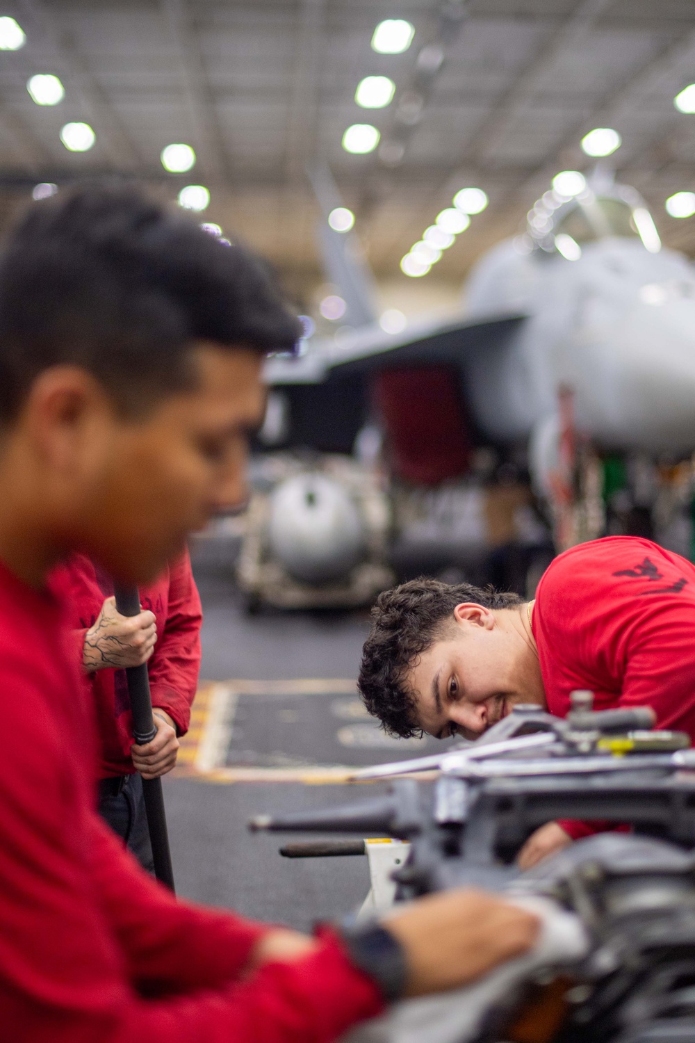 Super Hornet Maintenance Aboard TR