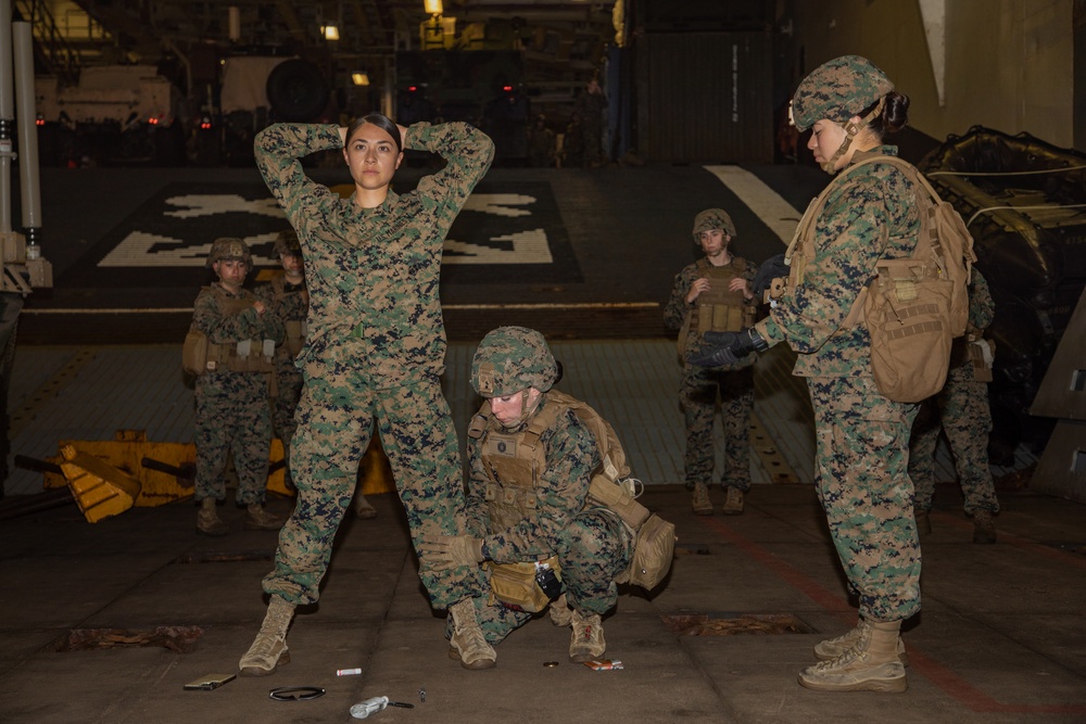 24th MEU (SOC) Female Search Team Training Aboard USS Wasp (LHD 1)