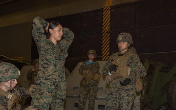24th MEU (SOC) Female Search Team Training Aboard USS Wasp (LHD 1)