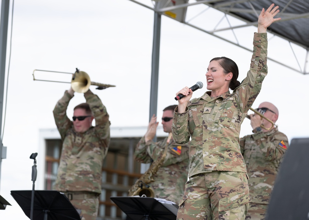 Bliss, El Paso come together for 'Pop Goes the Fort' Independence Day celebration