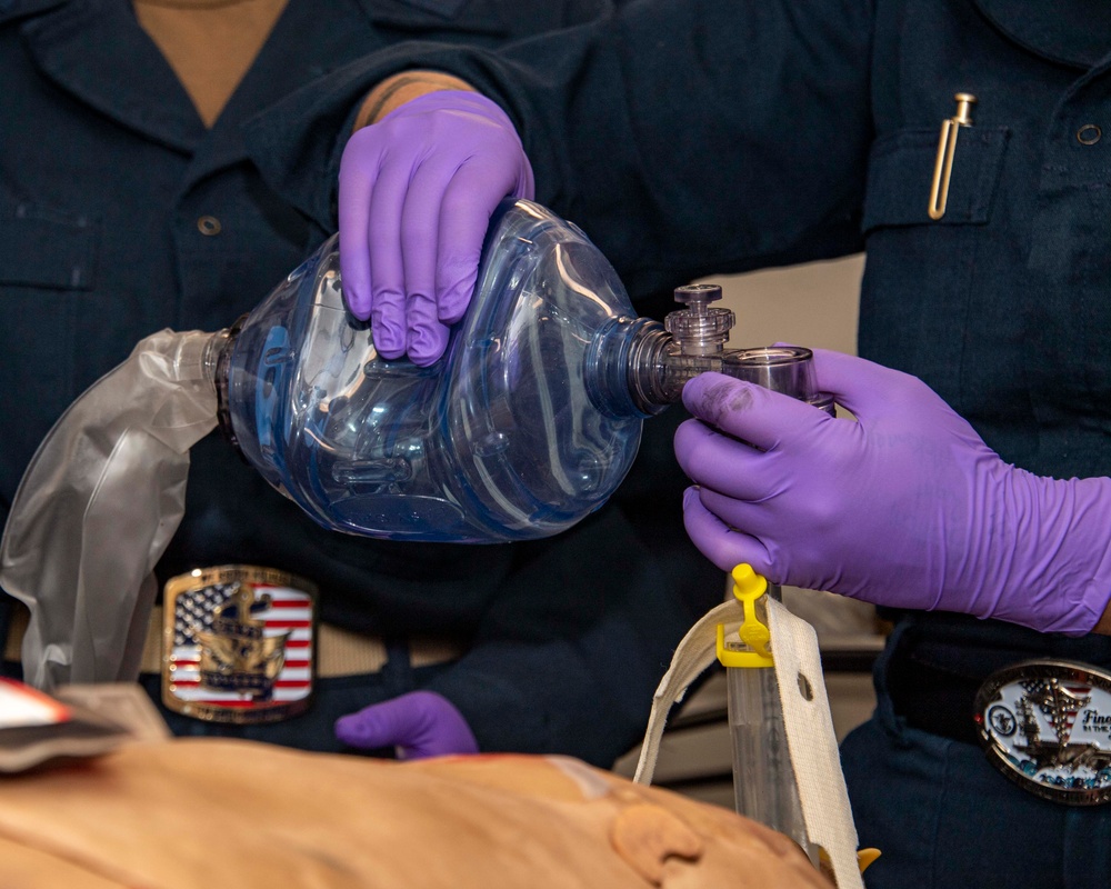 USS Carl Vinson Sailors and Canadian Forces Health Services Members team up for medical training exercise at RIMPAC 2024