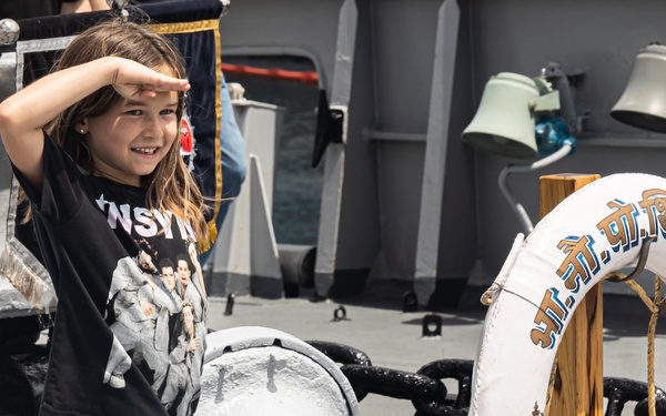 INS Shivalik Welcomes Visitors During Open Ship Day at RIMPAC 2024