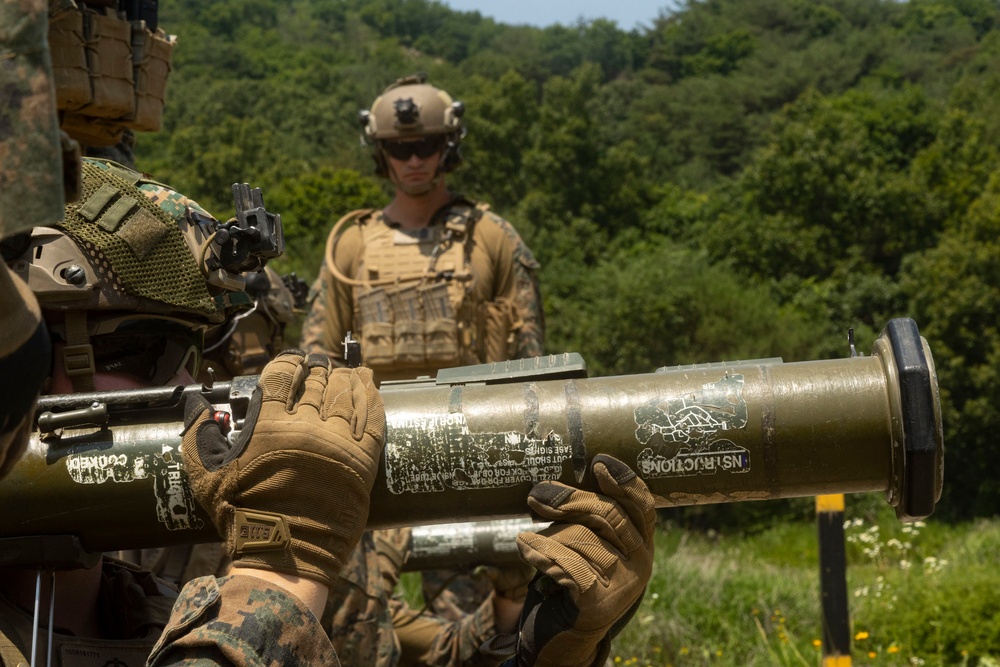 U.S. Marines execute rocket marksmanship during Korea Viper 24.2
