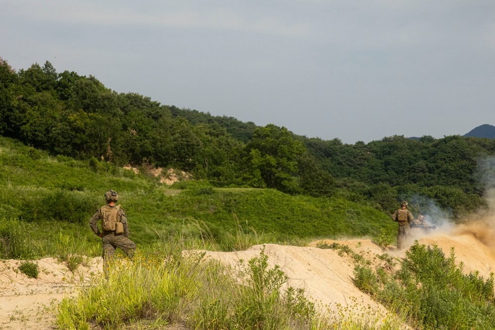 U.S. Marines execute rocket marksmanship during Korea Viper 24.2