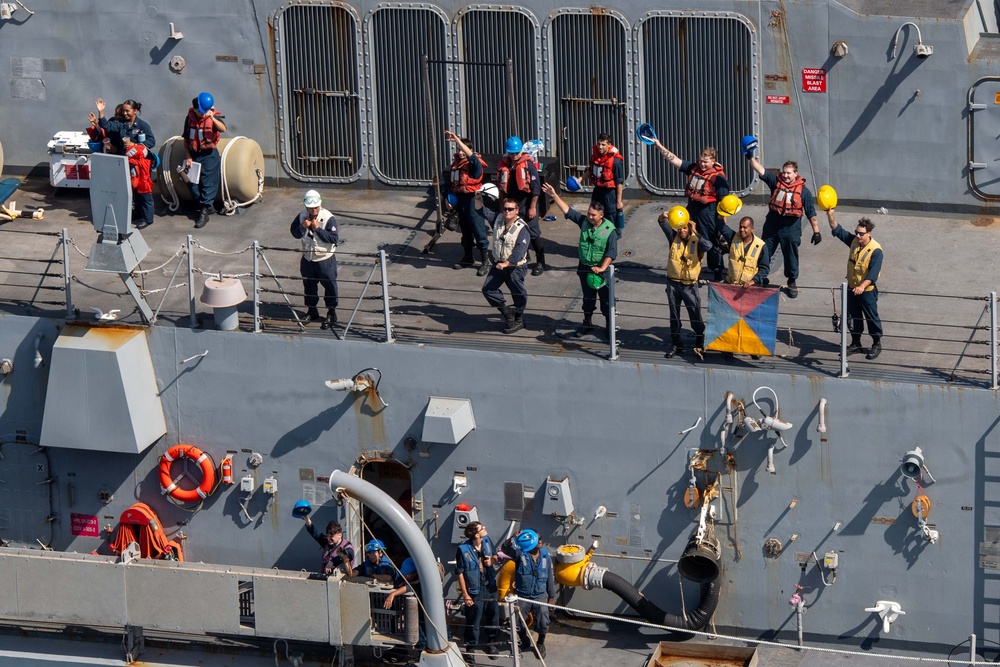 Halsey Refuels at Sea