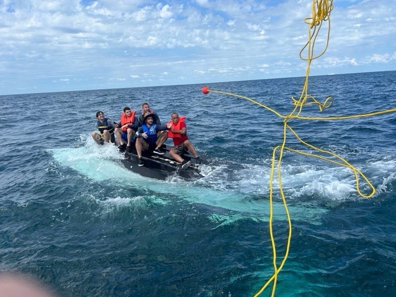 Coast Guard rescues 5 after vessel capsizes 11 miles off Mayport