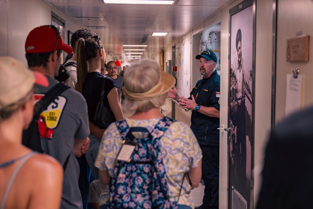 HMCS Max Bernays hosts visitors and RIMPAC partners at Open Ship Day